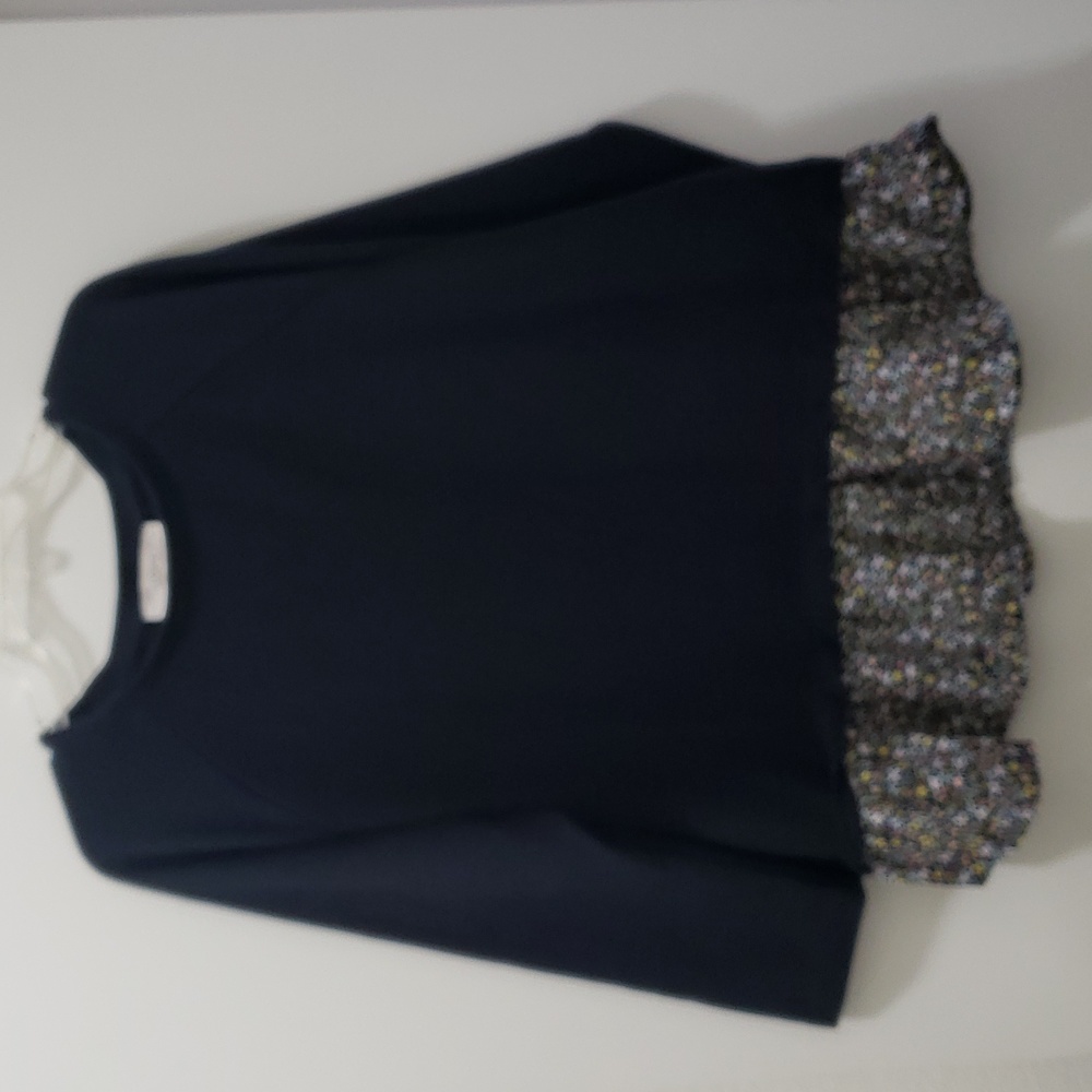 Loft Comfortable Medium Weight Long Sleeve Ribbed Top with Floral Ruffle Hem